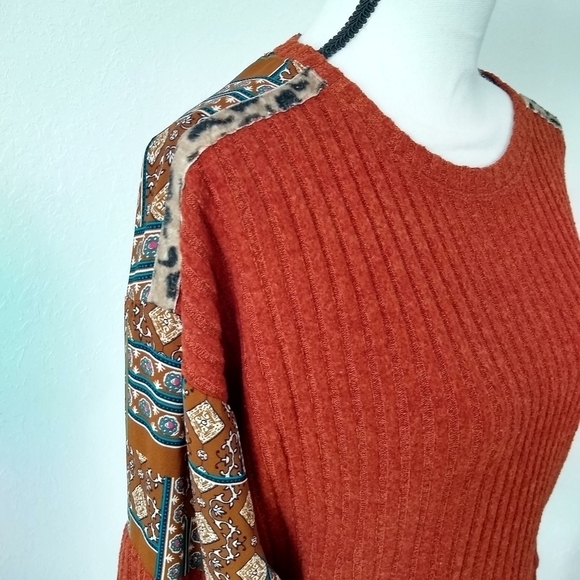 SALE 🛍️ MAURICES burnt orange mix print ribbed top Womens size S - Picture 6 of 11